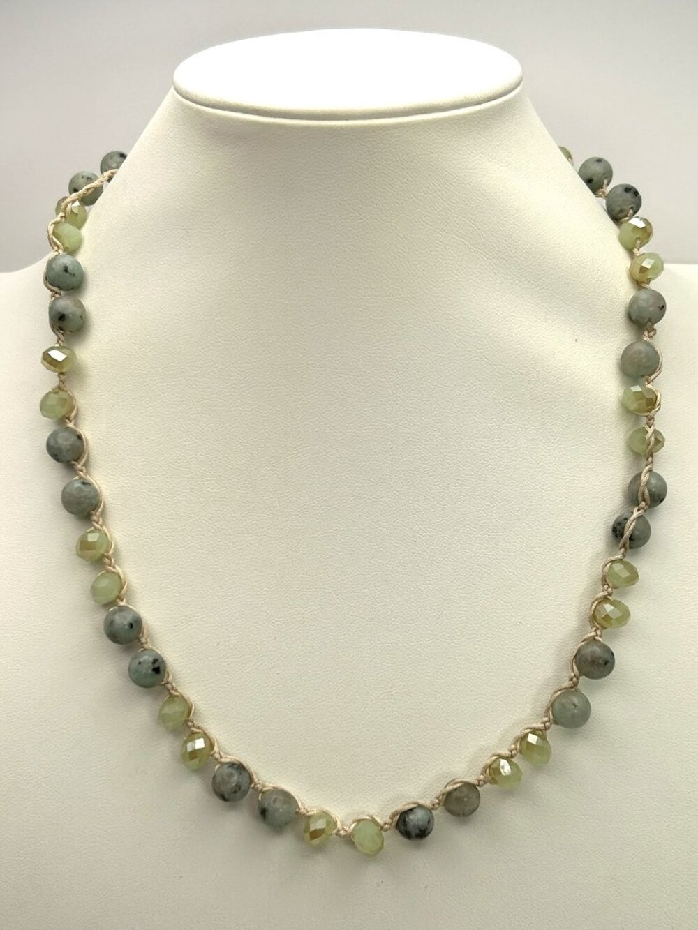 Green Jadeite Range Beaded Necklace Hand Knotted Boho Natural Stone 22in